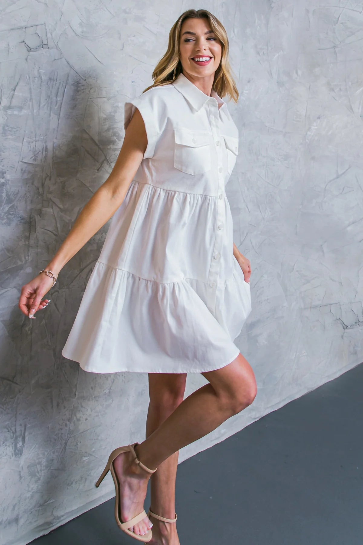 BOUTIQUE COMMON GROUND TWILL MINI DRESS WHITE FRONT 3
