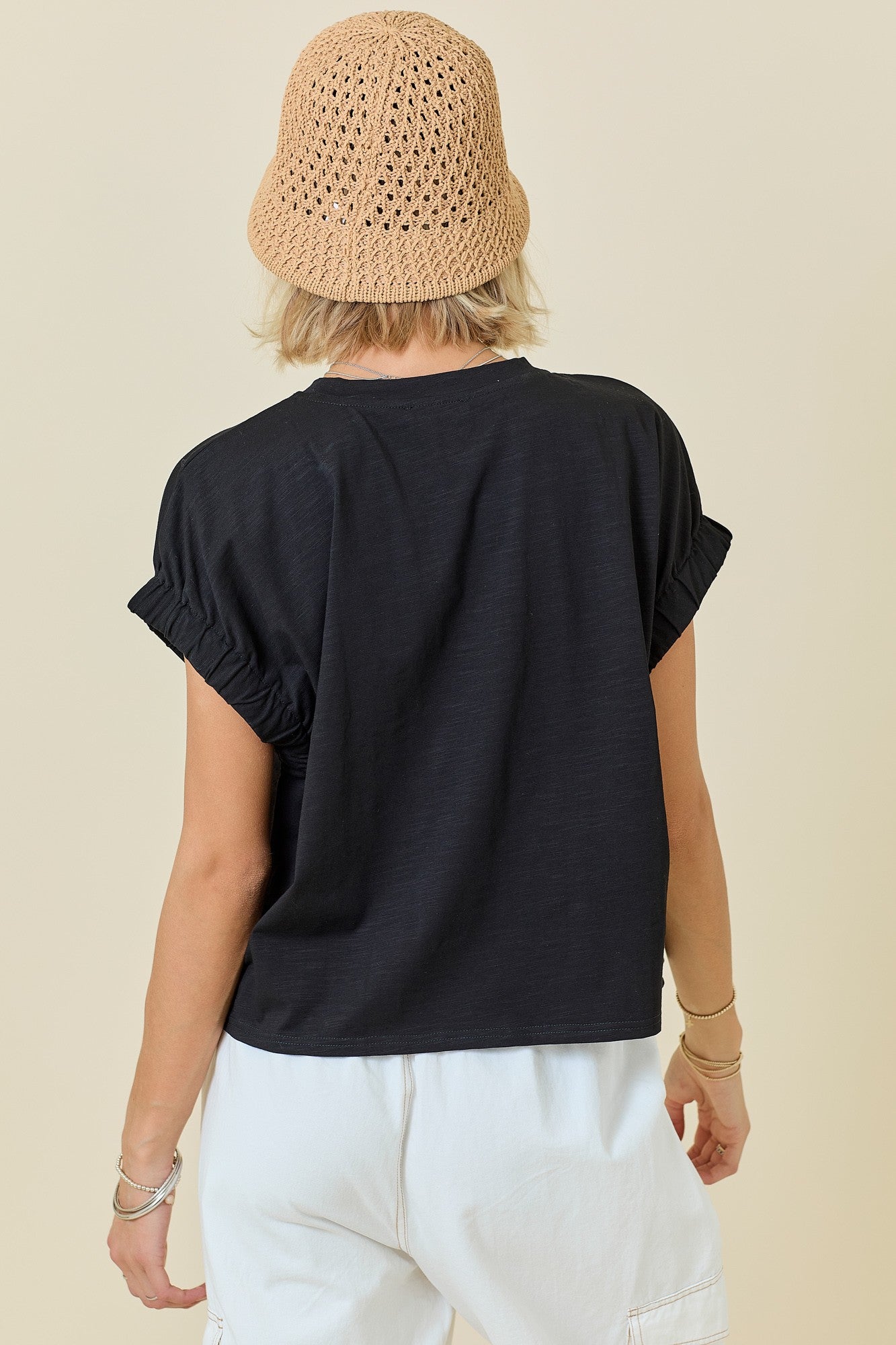 BOUTIQUE CUTE AND CATCHY TOP BACK BLACK