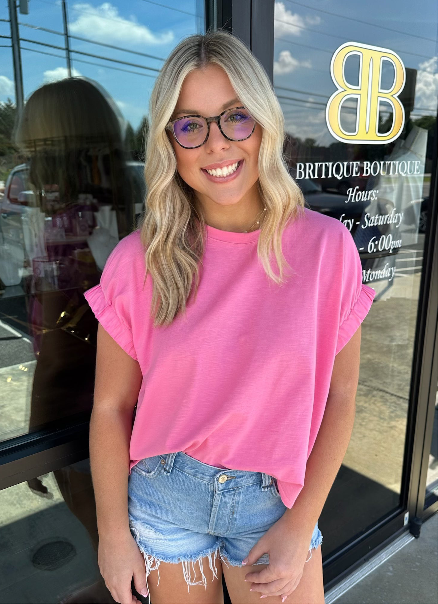BOUTIQUE CUTE & CATCHY TOP PINK ON MODEL FRONT