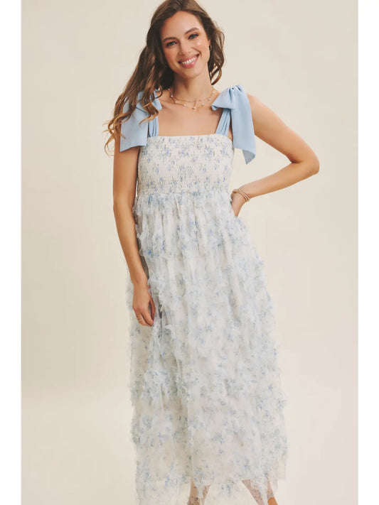 BOUTIQUE DREAMING OF YOU MIDI DRESS BLUE FRONT