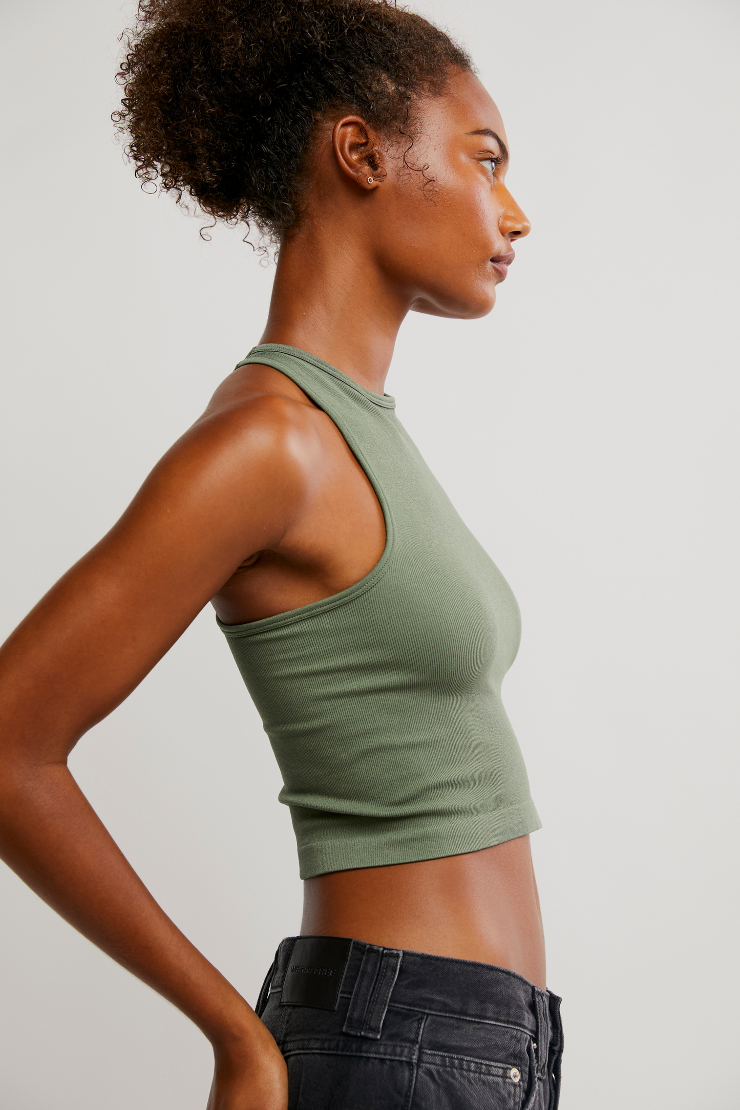 BOUTIQUE FREE PEOPLE HAYLEY RACERBACK BRAMI ARMY SIDE