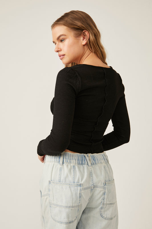 BOUTIQUE FREE PEOPLE INTIMATELY KEEP IT BASIC LAYERING TOP SIDE BLACK
