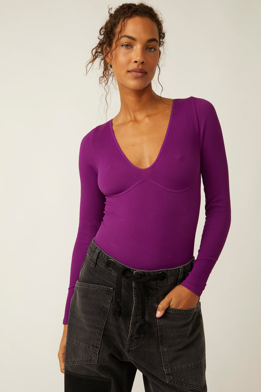 BOUTIQUE FREE PEOPLE INTIMATELY MEG SEAMLESS LONG SLEEVE BODYSUIT FRONT 2 GRAPE JUICE