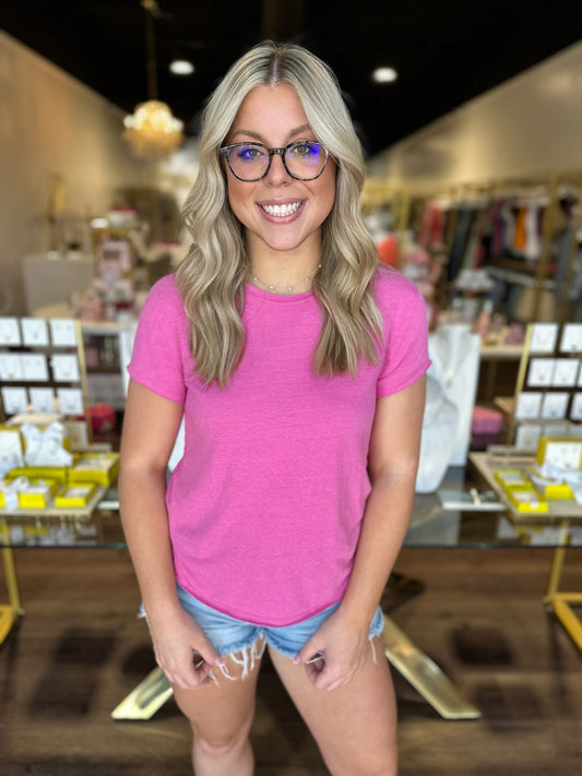 BOUTIQUE FREE PEOPLE NOVA TEE HIBISCUS ON MODEL FRONT