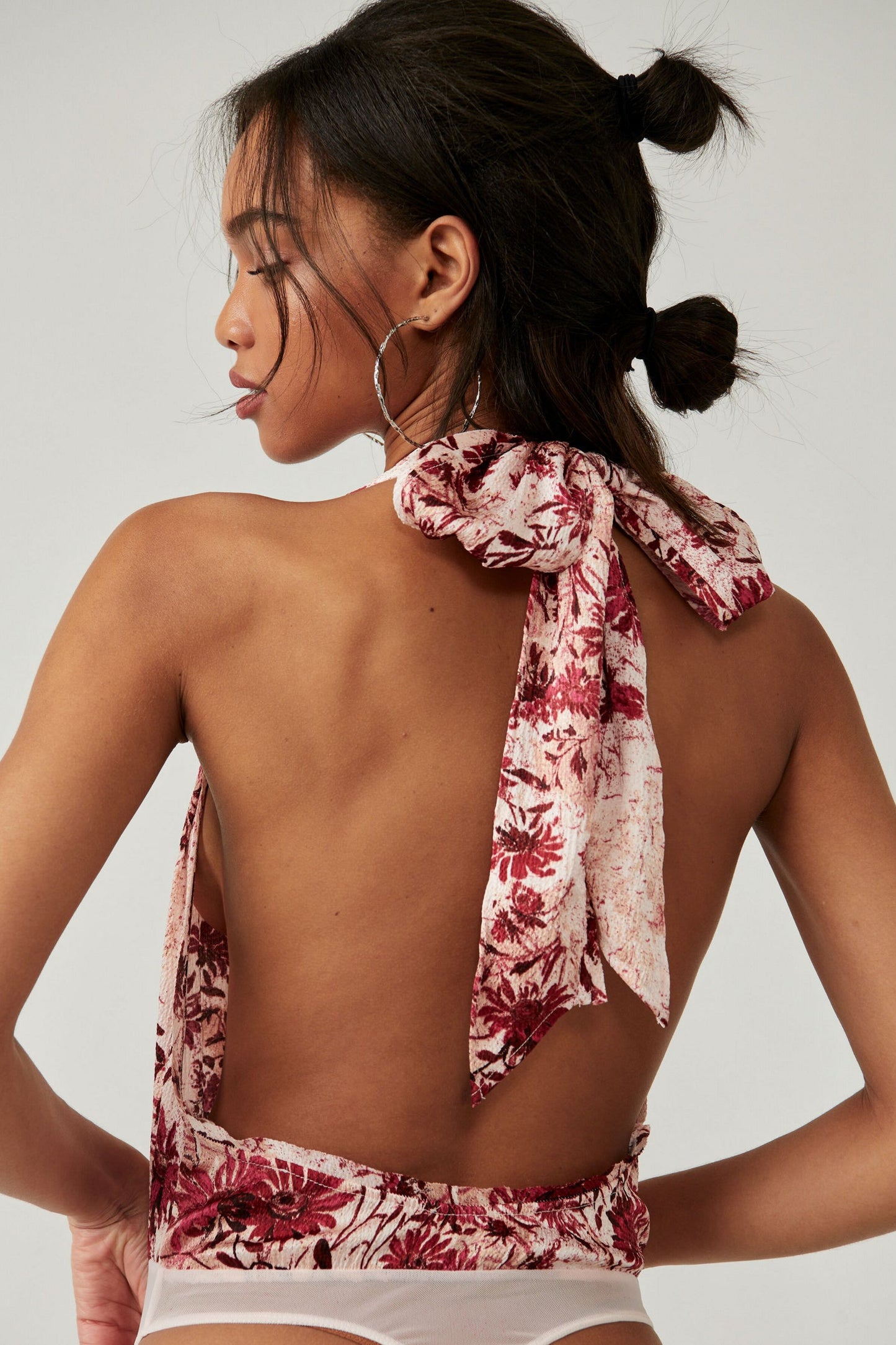 BOUTIQUE FREE PEOPLE PRINTED THERE SHE GOES BODYSUIT ROMANTIC COMBO BACK