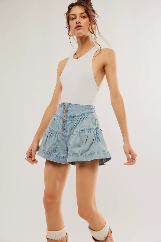 BOUTIQUE FREE PEOPLE WE THE FREE FLEUR DENIM SHORTS BELLE BLUE FRONT