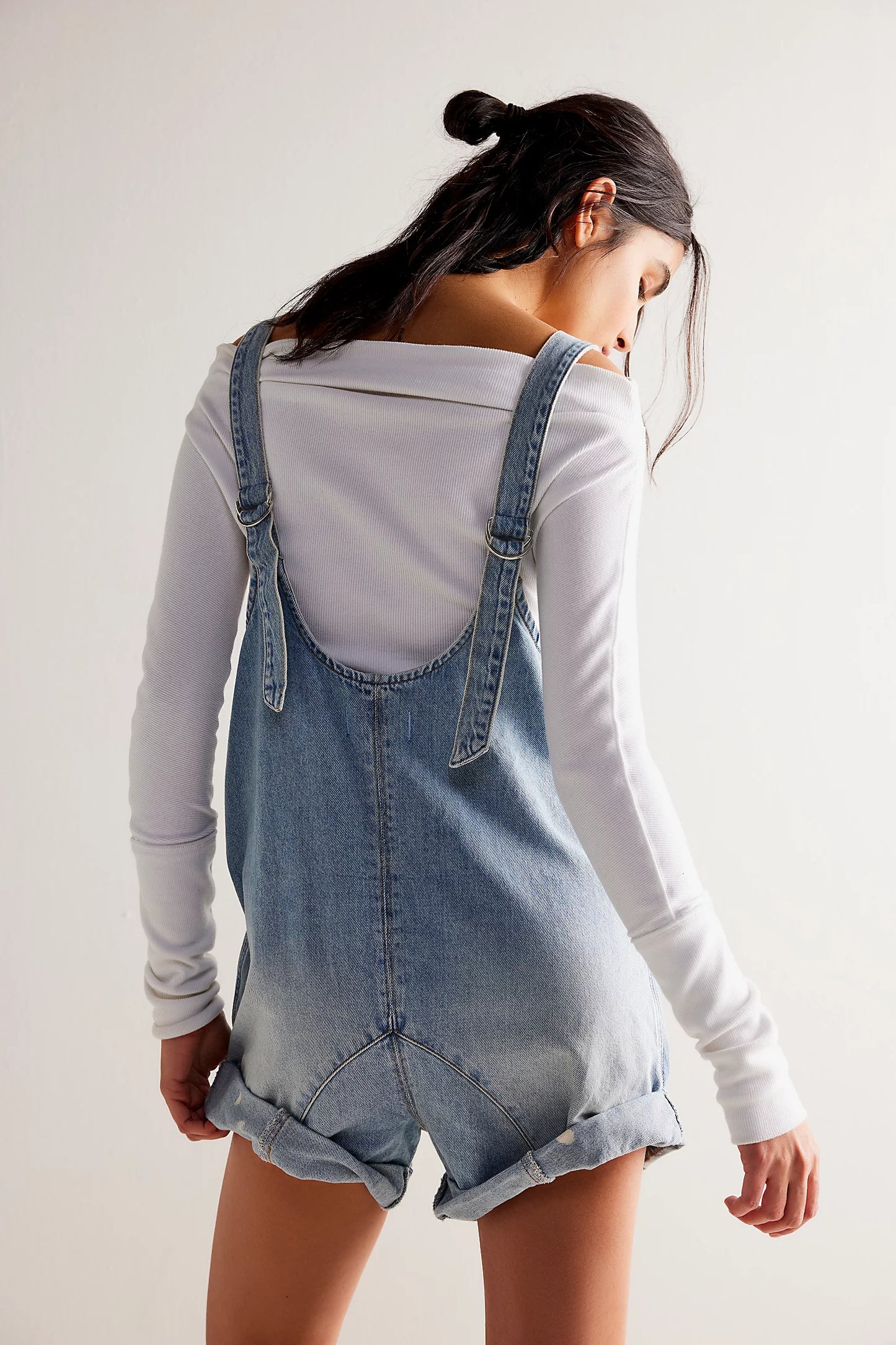 BOUTIQUE FREE PEOPLE WE THE FREE HIGH ROLLER SHORTALL BRIGHT BLUE EYES BACK