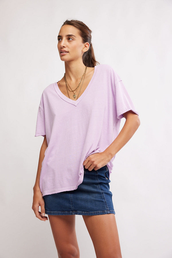 BOUTIQUE FREE PEOPLE WE THE FREE NINA V-NECK TEE FAIRY WINGS FRONT