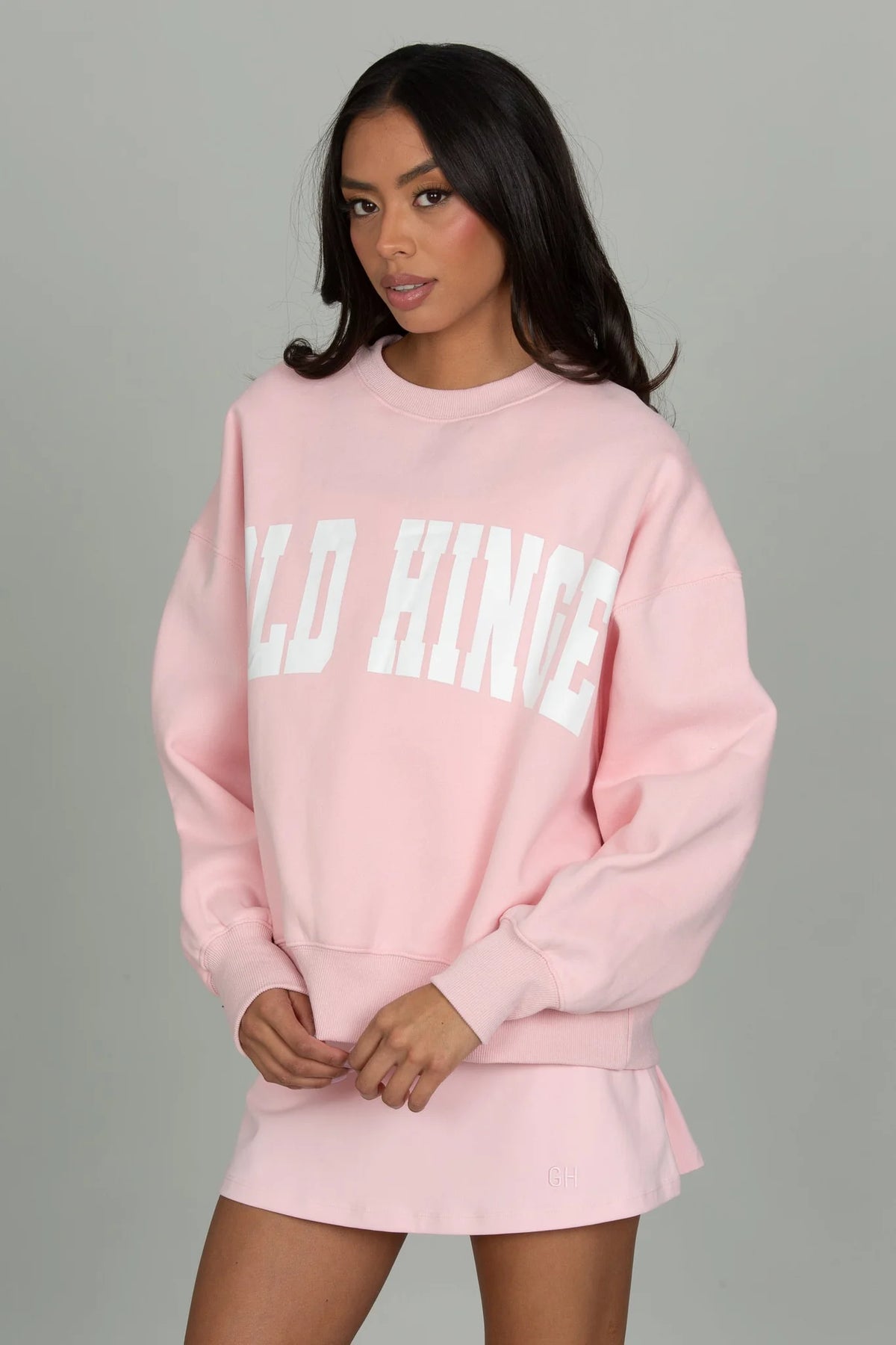 Styled look featuring the GOLD HINGE GH Wide Arm Sweatshirt in Almond Blossom