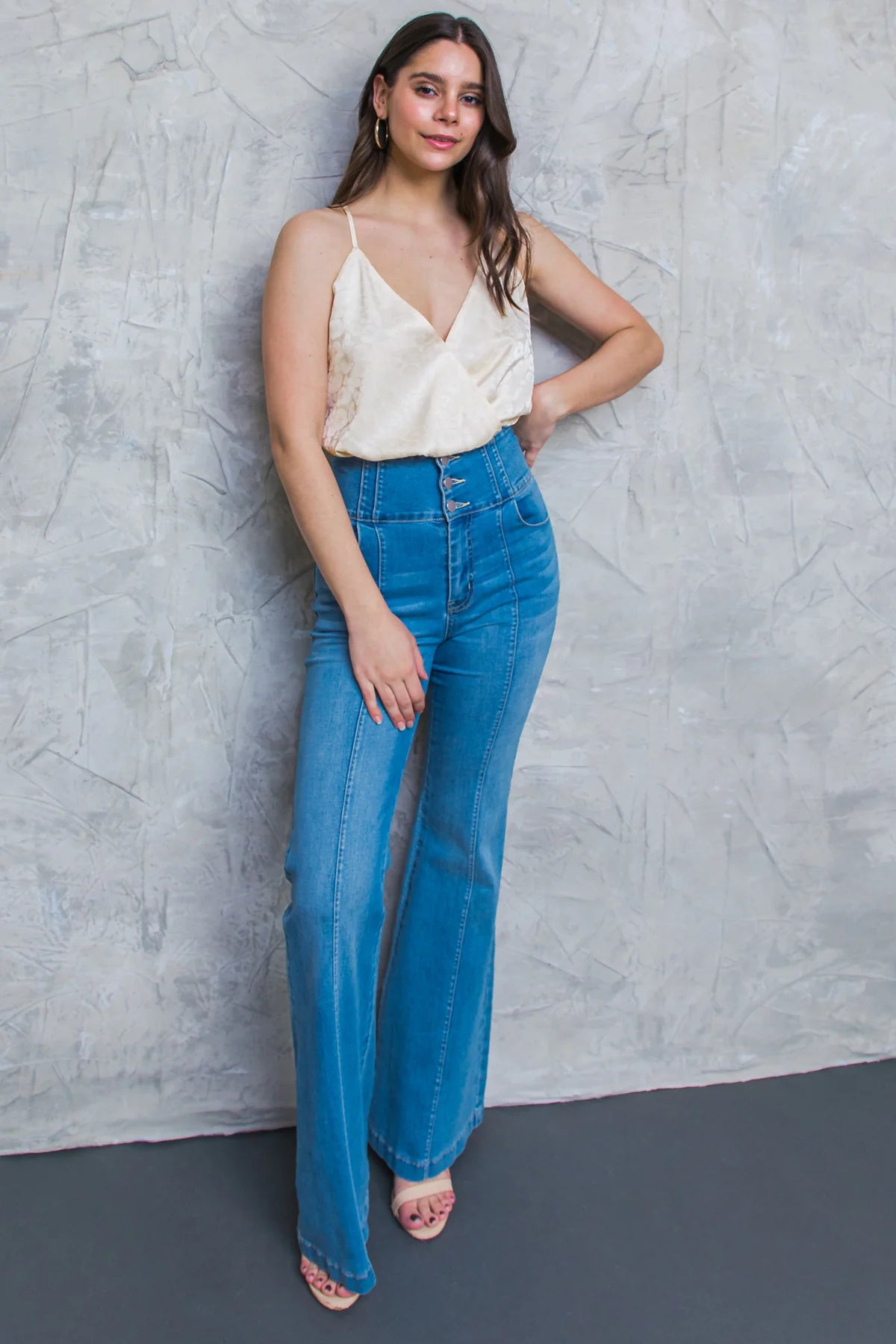 BOUTIQUE I WISH YOU KNEW CAMI TOP CREAM FRONT 2