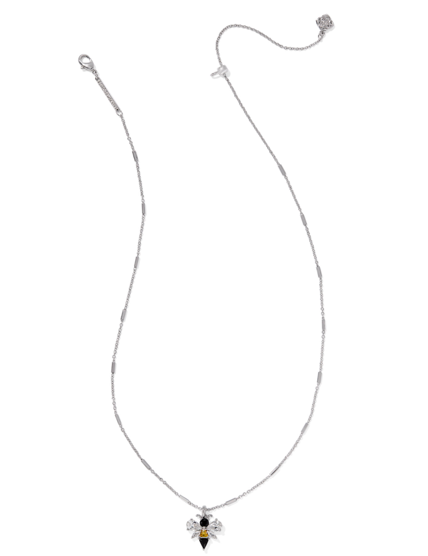 BOUTIQUE KENDRA SCOTT BEE SHORT PENDANT NECKLACE SILVER