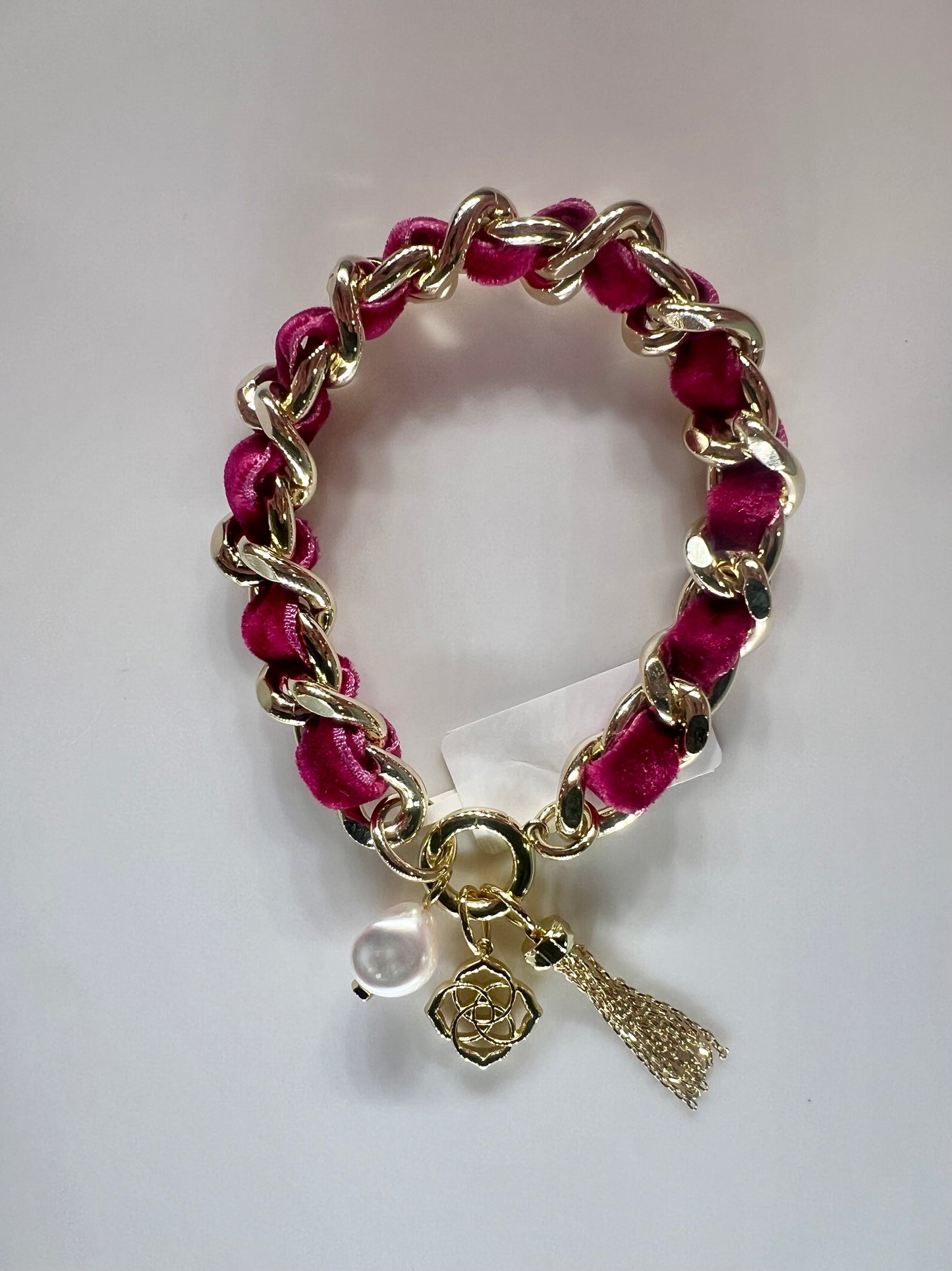 BOUTIQUE KENDRA SCOTT EVERLEIGH GOLD VELVET CHAIN BRACELET