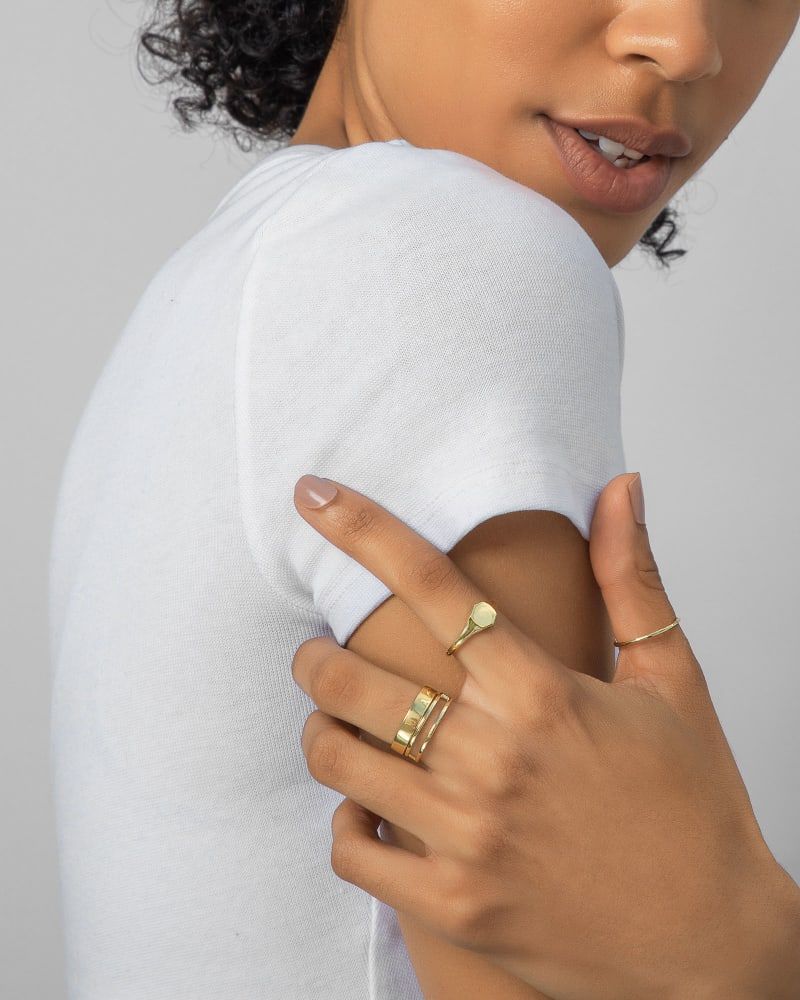 BOUTIQUE KENDRA SCOTT LARISSA BAND RING 18K VERMIL GOLD ON HAND 2
