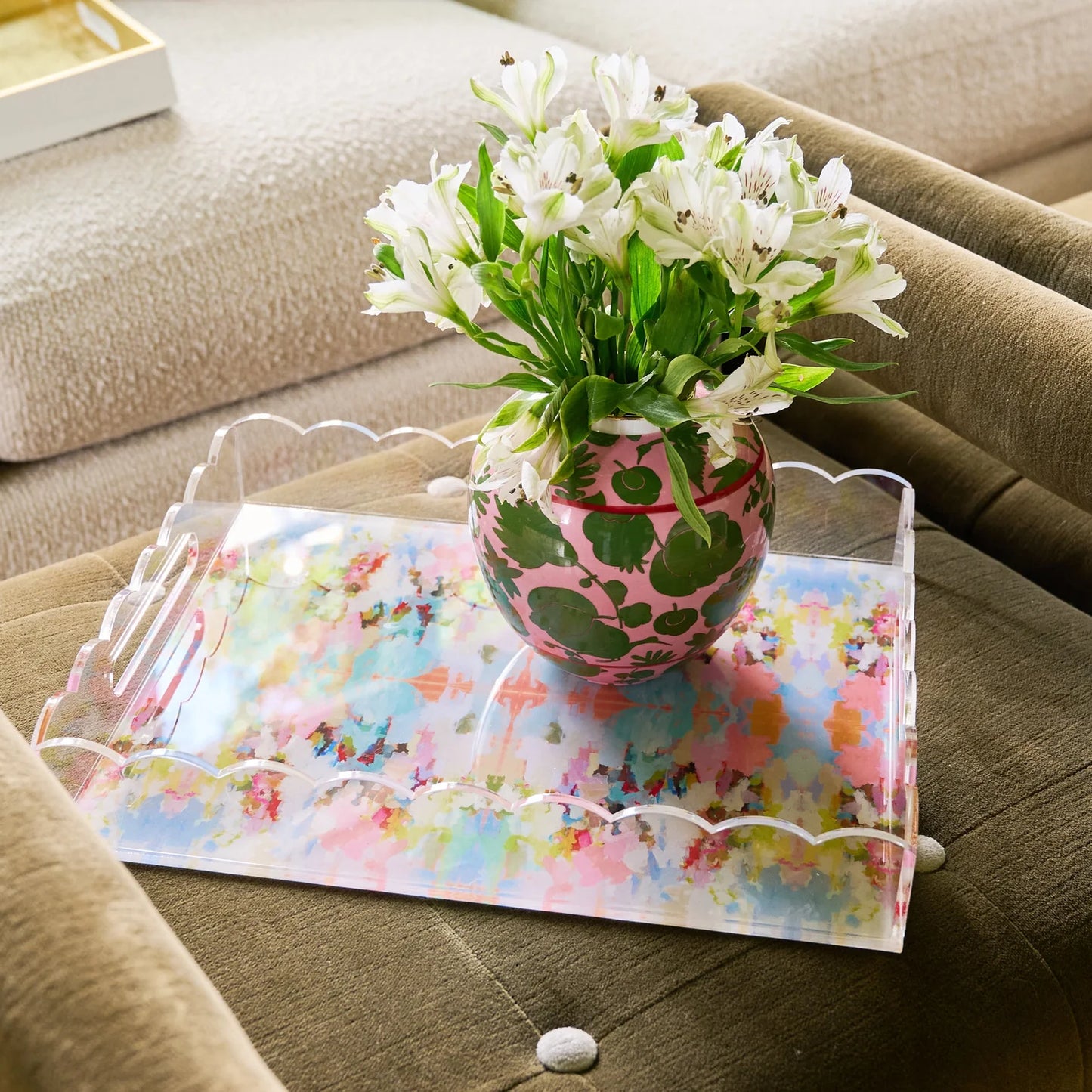 BOUTIQUE LAURA PARK BROOKS AVENUE SCALLOPED LARGE TRAY 3
