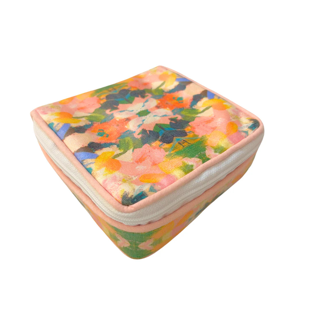 BOUTIQUE LAURA PARK COLOR ME HAPPY JEWELRY CASE 2