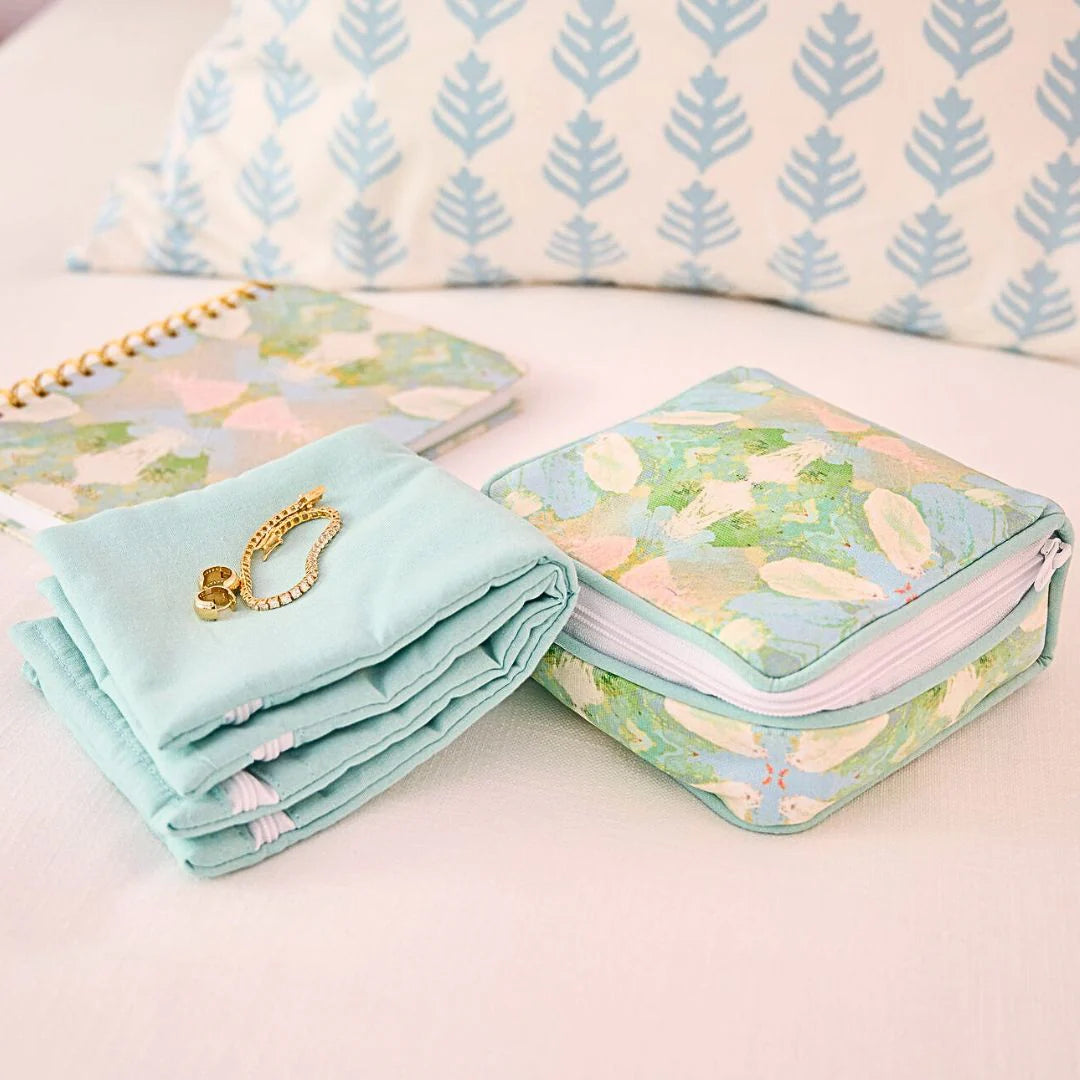 BOUTIQUE LAURA PARK ELEPHANT FALLS JEWELRY CASE 3