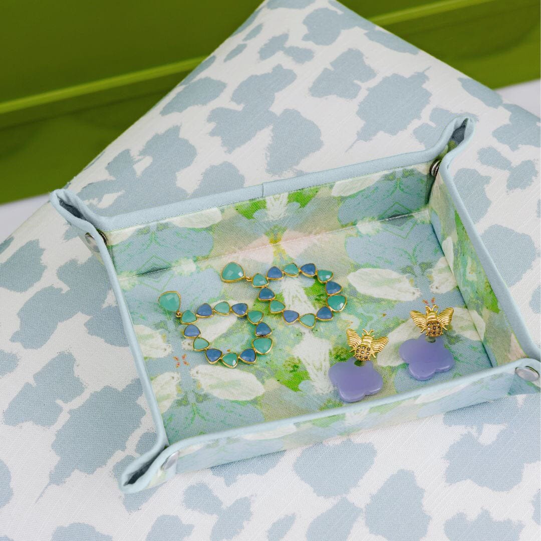 BOUTIQUE LAURA PARK ELEPHANT FALLS SNAP TRAY