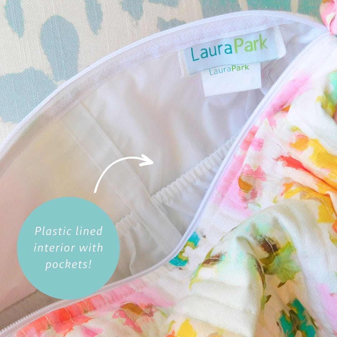 BOUTIQUE LAURA PARK GIVERNY SMALL COSMETIC BAG OPEN