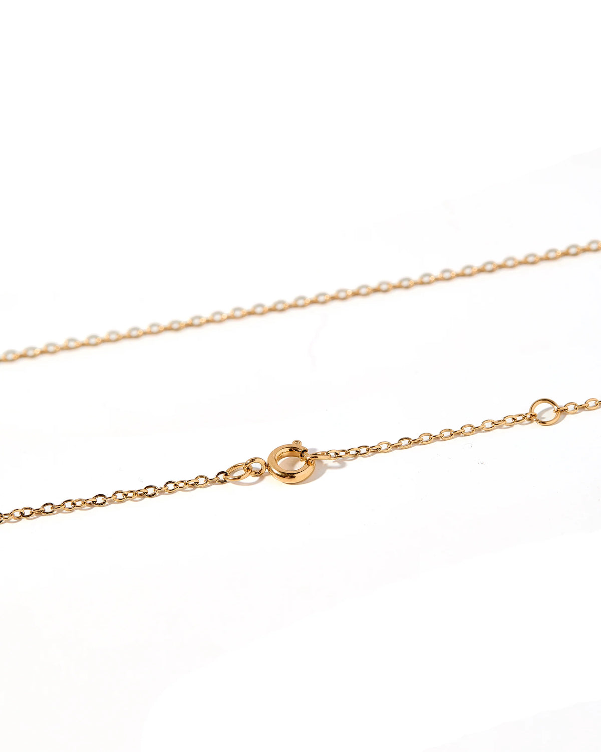 BOUTIQUE LINNY CO GOLD BOW NECKLACE SADIE CLASP