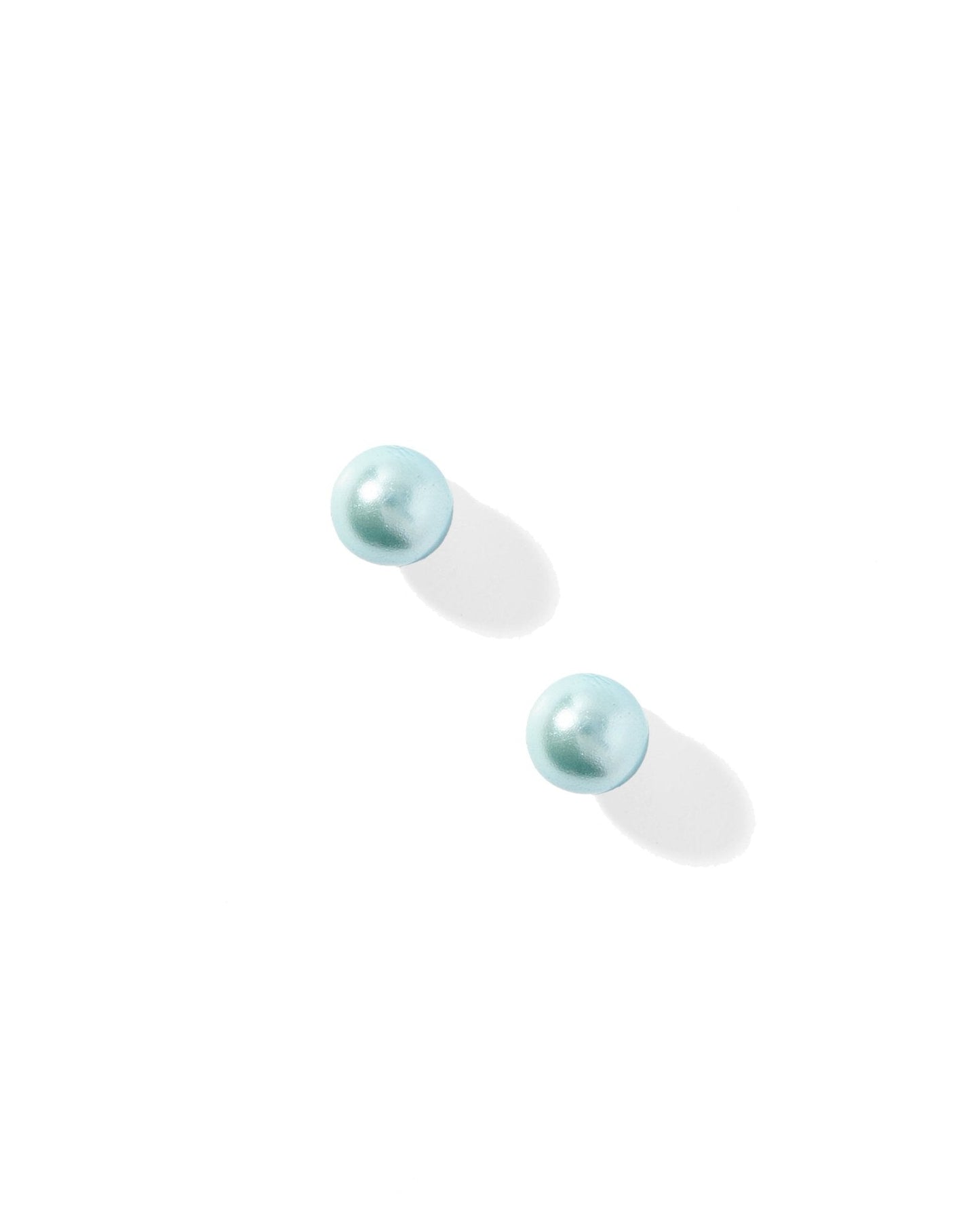 BOUTIQUE LINNY CO PAYTON PEARL BLUE 5MM SCREWBACK STUD EARRINGS 2