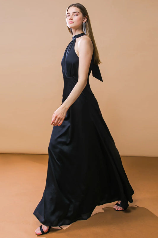 BOUTIQUE LOOKBOOK FAVORITE WOVEN MAXI DRESS BLACK SIDE