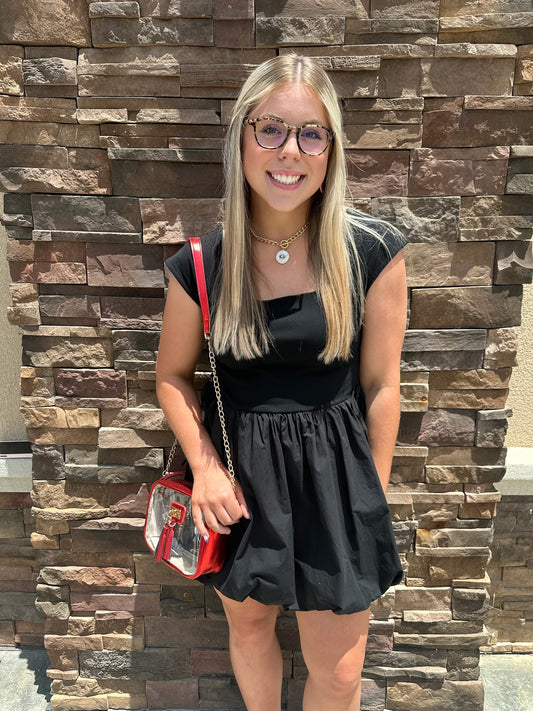 BOUTIQUE NAELLA DRESS BLACK FRONT ON MODEL GAMEDAY