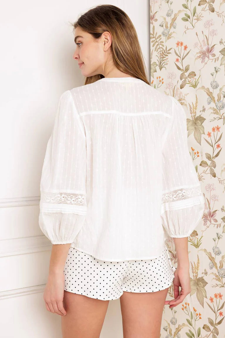 BOUTIQUE SALT BREEZE WOVEN TOP WHITE BACK