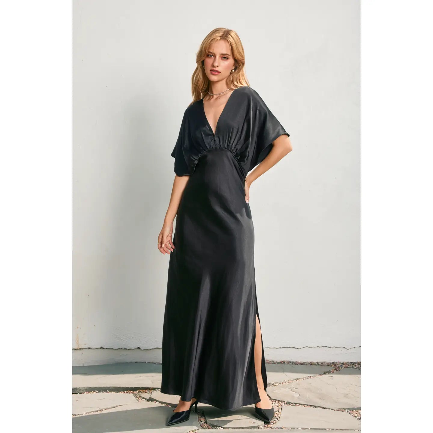 BOUTIQUE SATIN BLOUSON MAXI DRESS BLACK FRONT