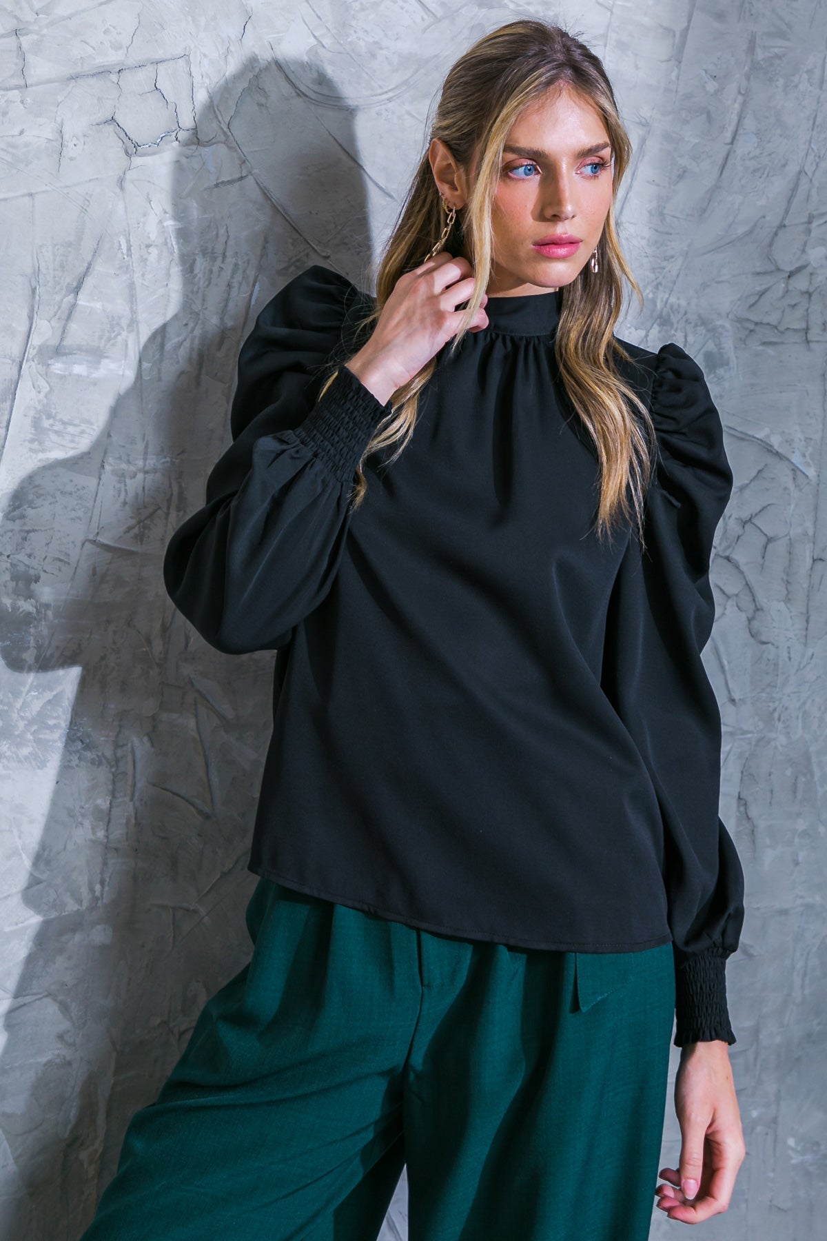 BOUTIQUE SET YOURSELF FREE BLOUSE BLACK 2