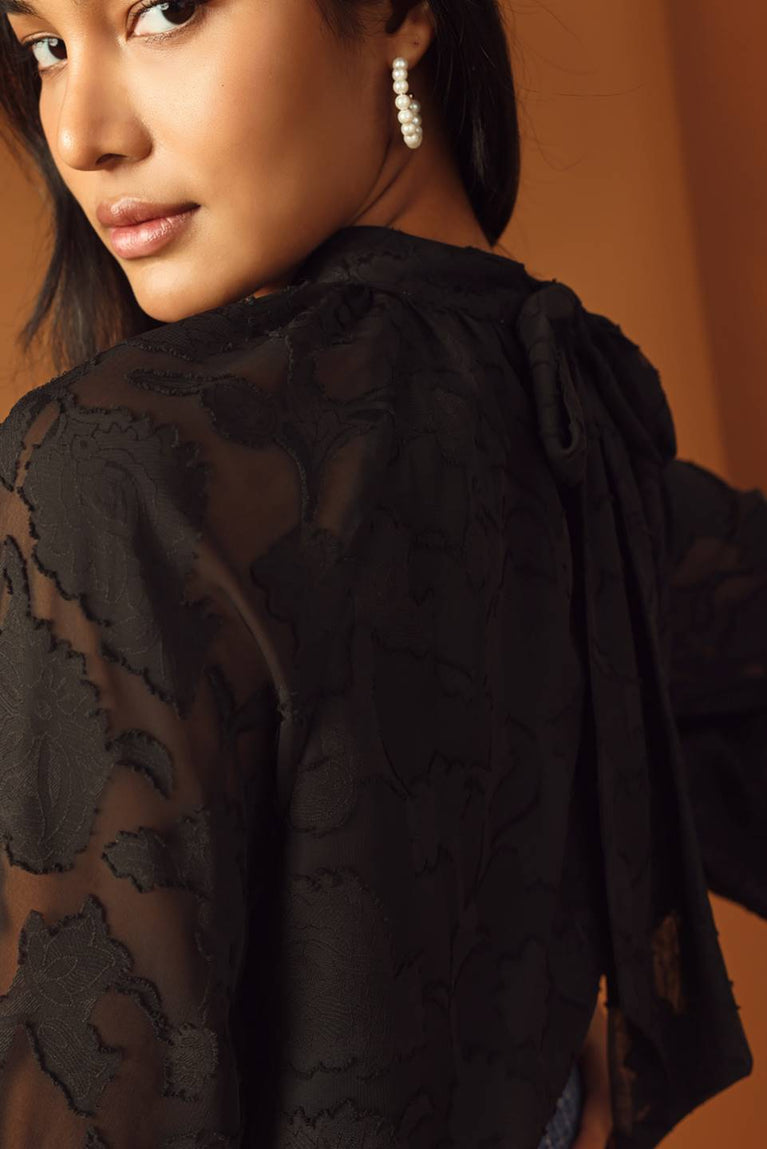 BOUTIQUE SOLARIS DREAM WOVEN TOP BLACK BACK 2