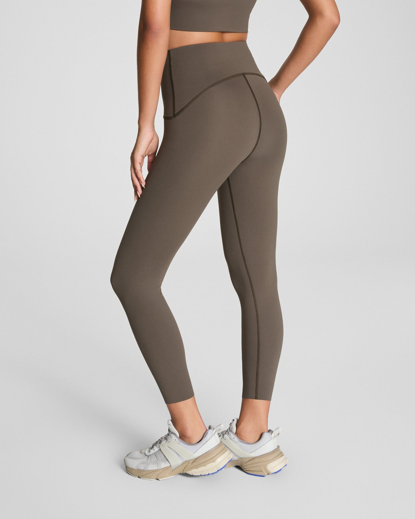 BOUTIQUE SPANXSHAPE BOOTY BOOST 7/8 LEGGINGS MINERAL BACK