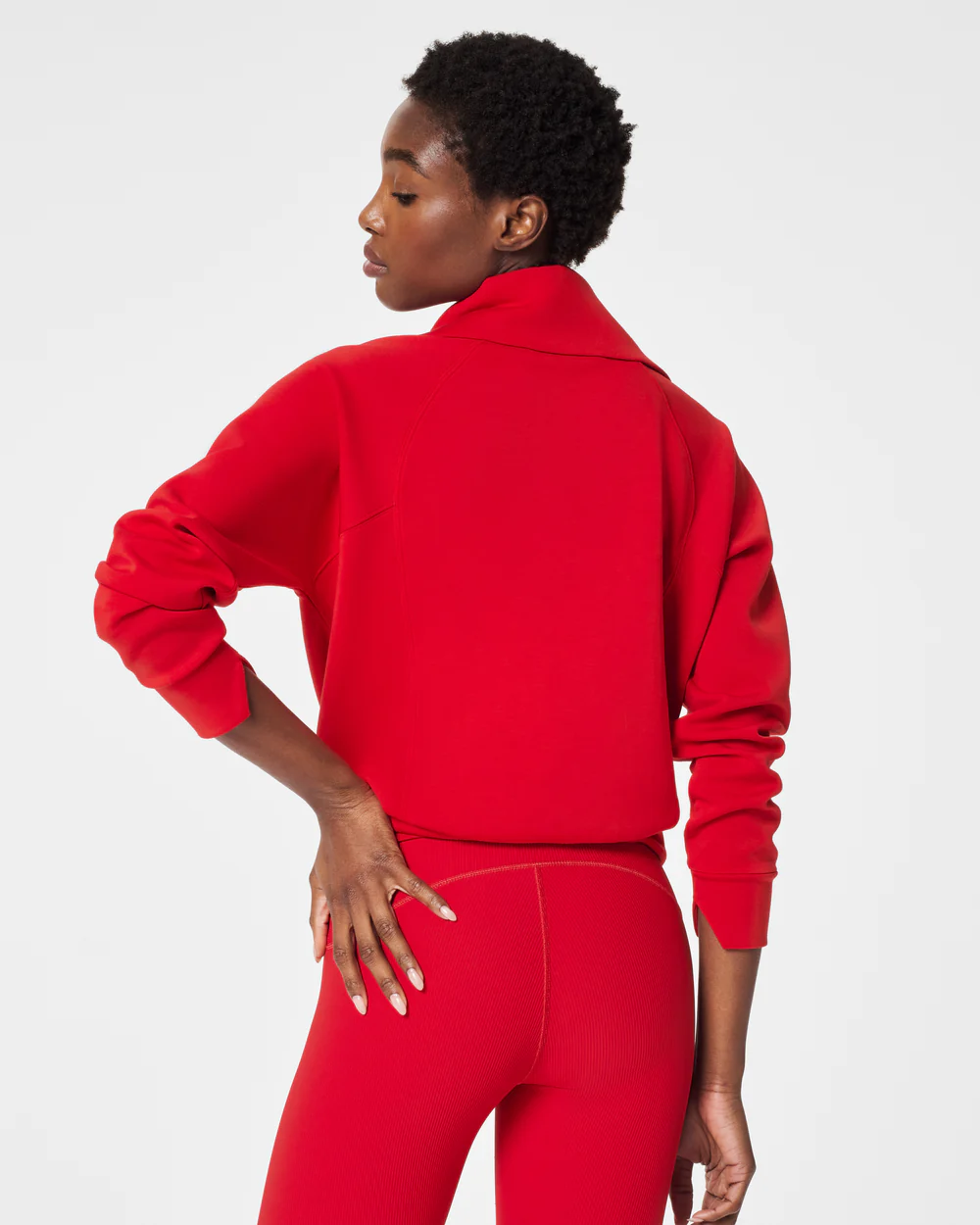 BOUTIQUE SPANX AIRESSENTAILS HALF ZIP SPANX RED BACK 2