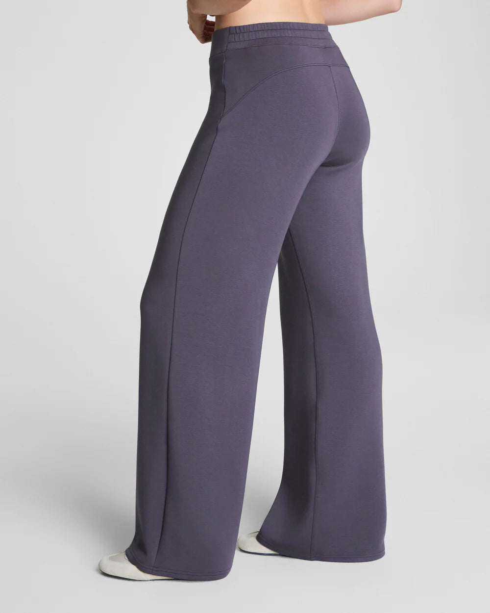BOUTIQUE SPANX AIRESSENTIALS WIDE LEG PANT STORM SIDE