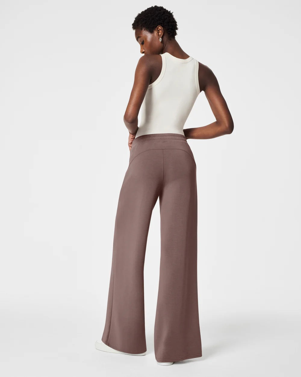 BOUTIQUE SPANX ON THE MOVE WIDE LEG PANT SMOKE BACK