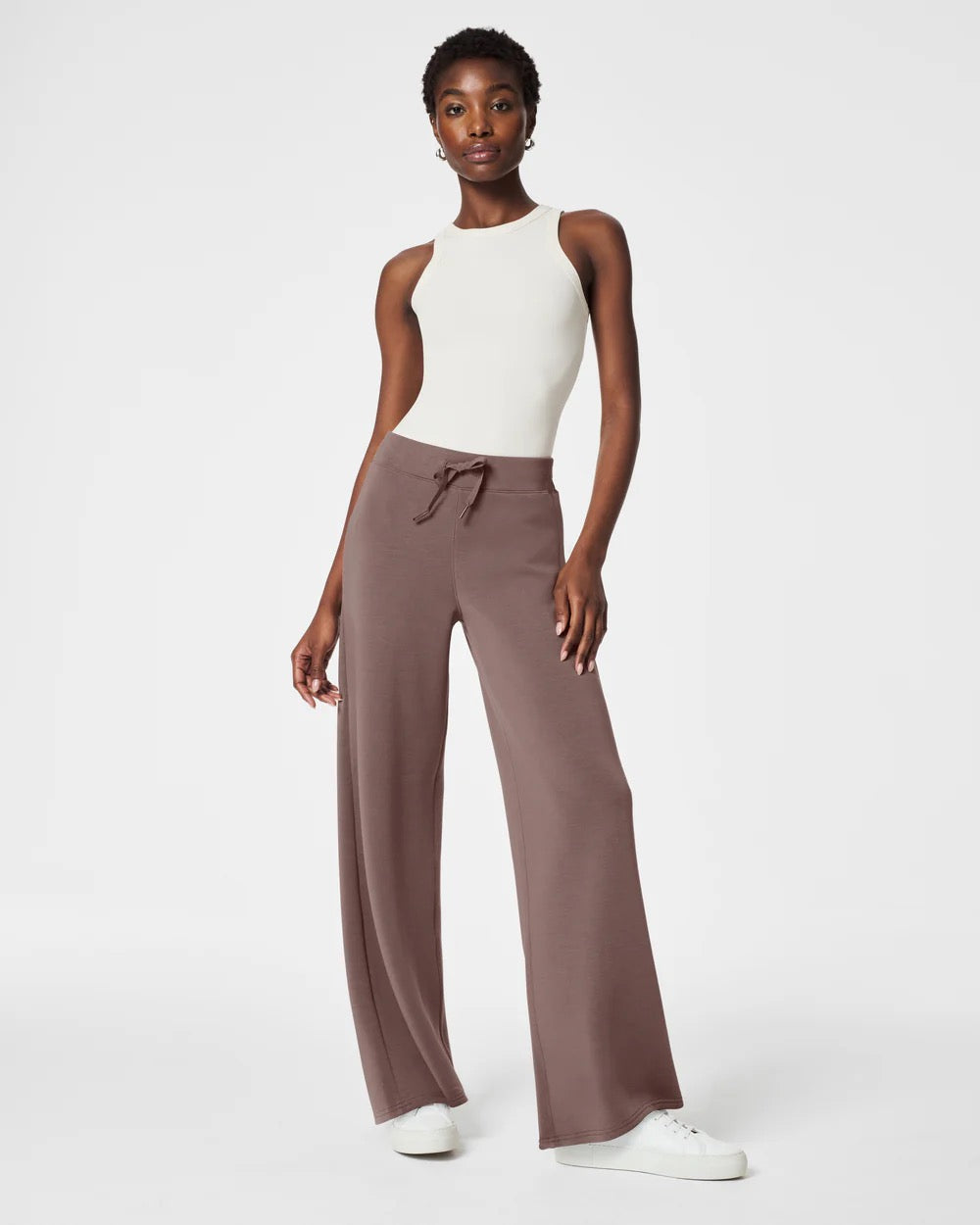 BOUTIQUE SPANX ON THE MOVE WIDE LEG PANT SMOKE FRONT