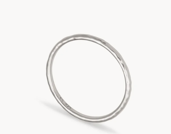 KENDRA SCOTT Larissa Band Ring in 18k Vermeil