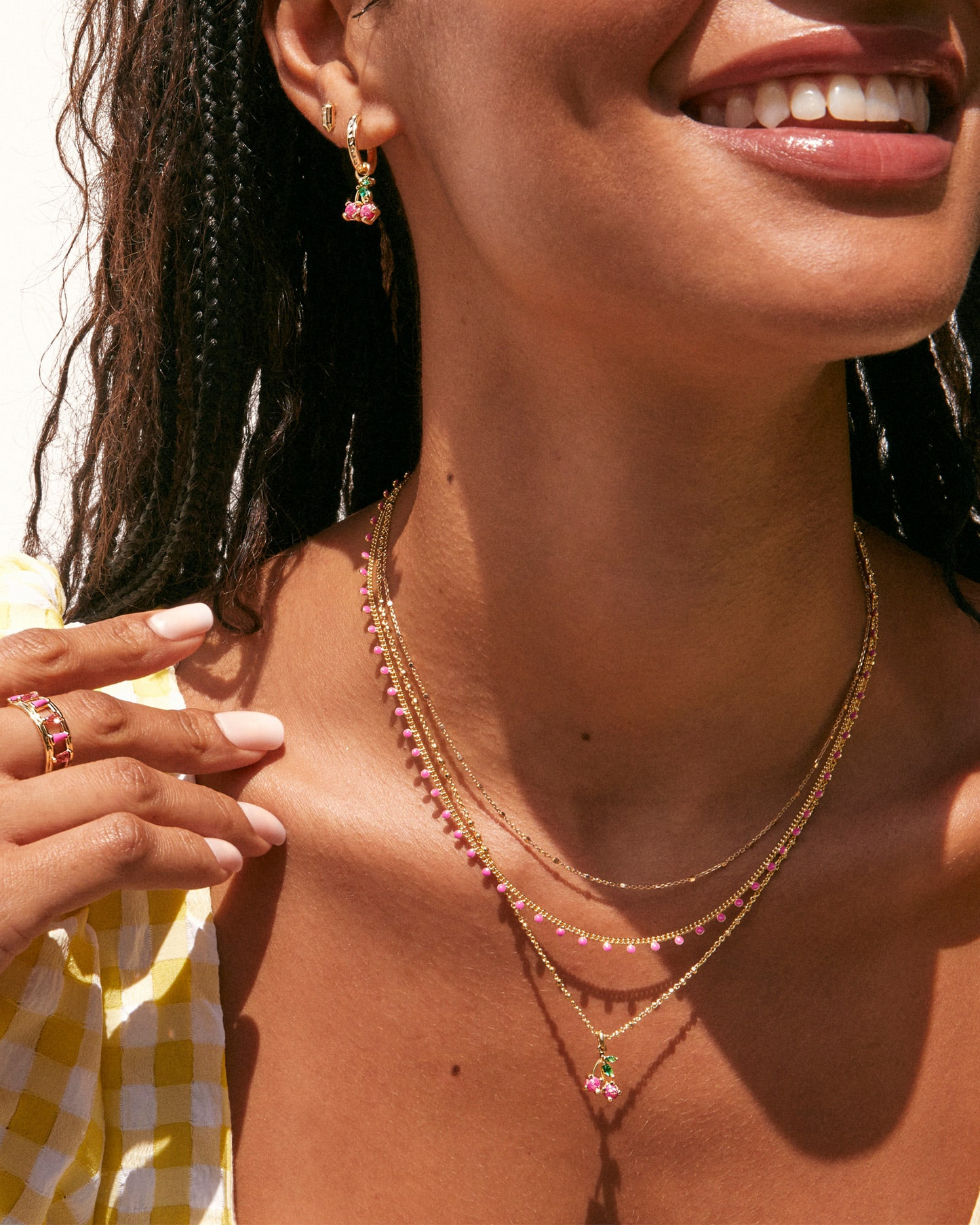 KENDRA SCOTT Cherry Short Pendant Necklace in Berry Opal