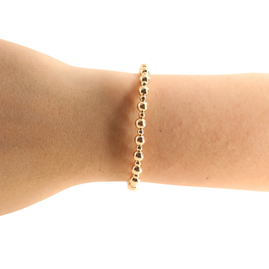 BOUTIQUE BEADED BLONDES GOLD KATY BRACELET ON ARM