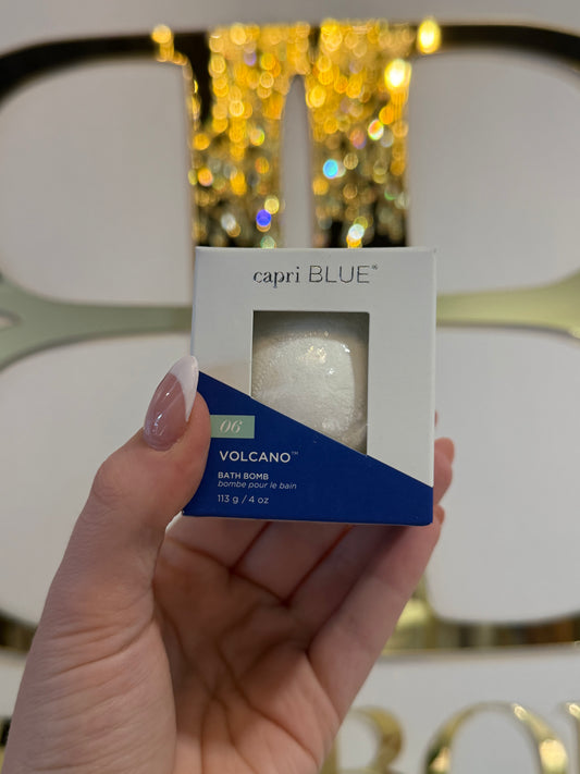 BOUTIQUE CAPRI BLUE BATH BOMB VOLCANO IN HAND
