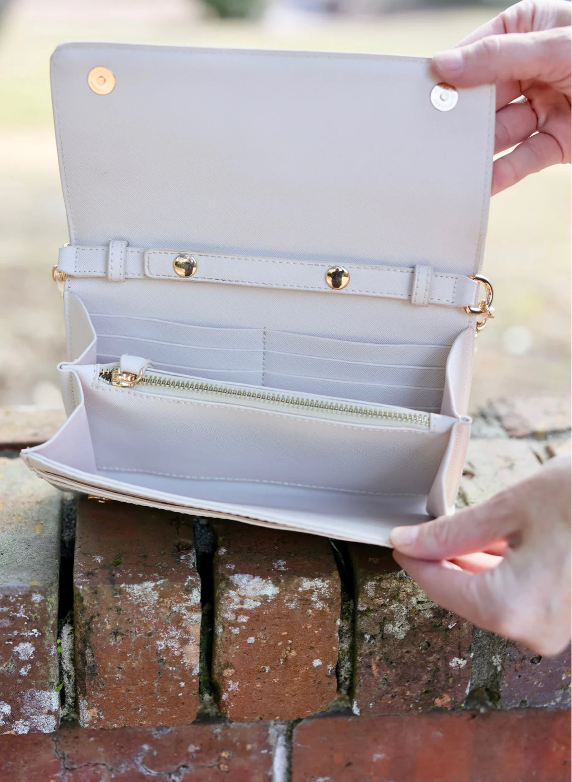 CAROLINE HILL Wren Wallet Crossbody