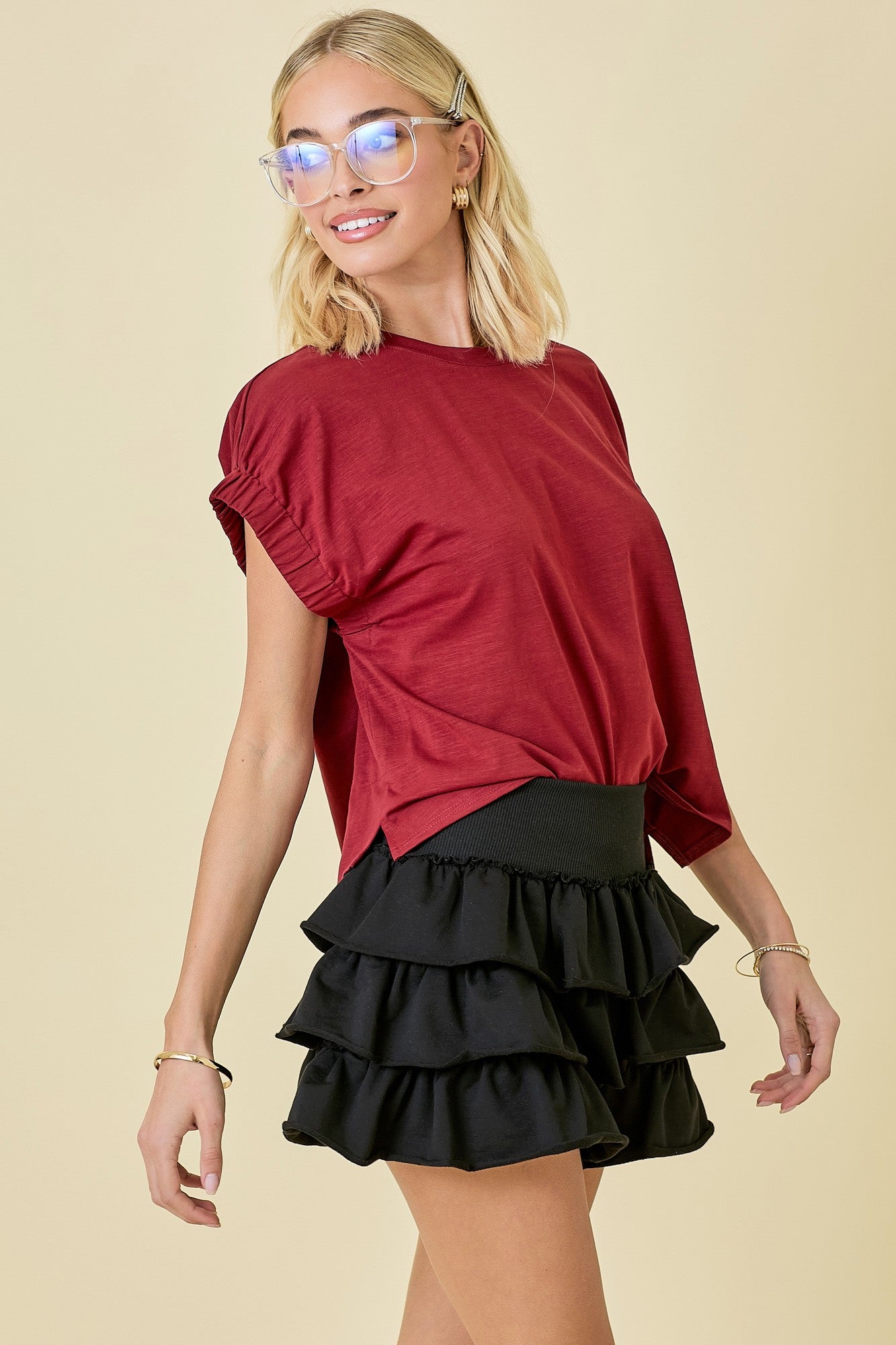 BOUTIQUE CUTE & CATCHY TOP MAROON SIDE