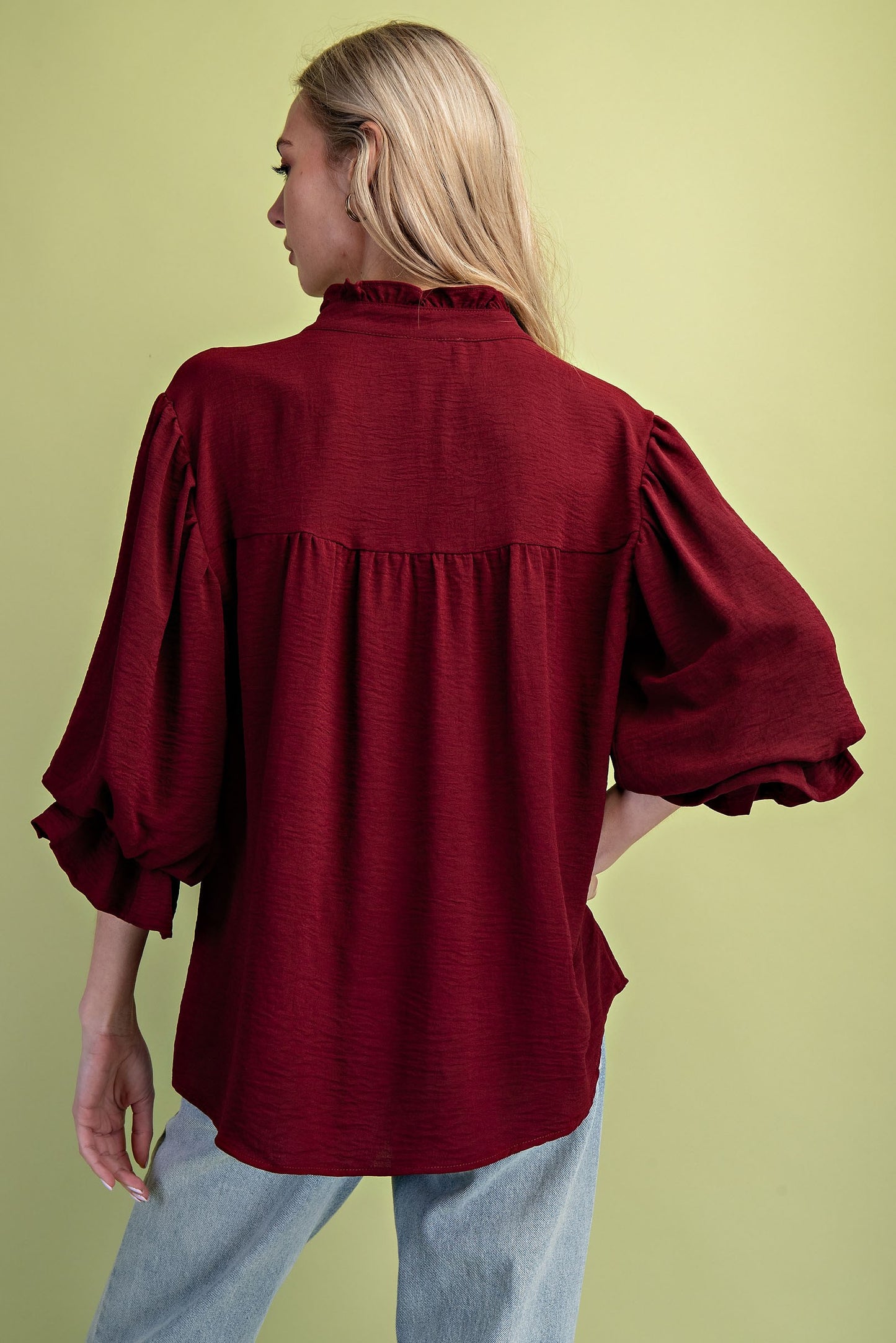 BOUTIQUE EVERYDAY CHARM BLOUSE BURGUNDY BACK