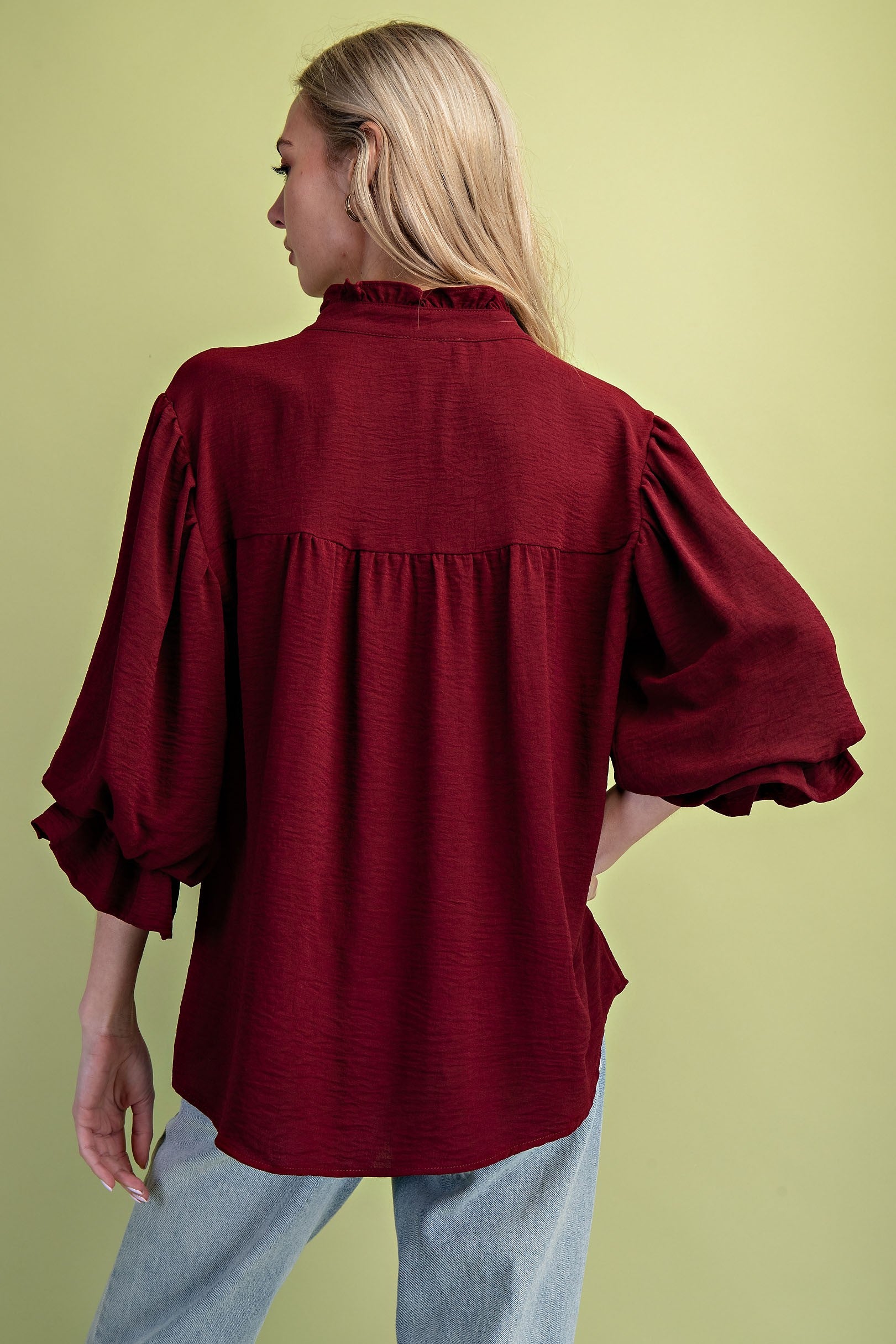BOUTIQUE EVERYDAY CHARM BLOUSE BURGUNDY BACK