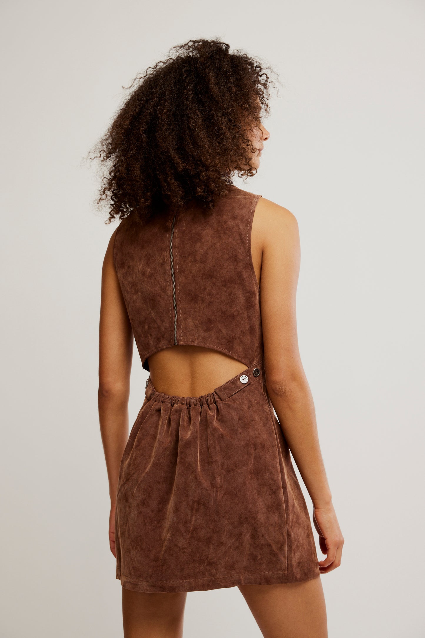 BOUTIQUE FREE PEOPLE ATLAS SUEDE MINI CHICORY COFFEE BACK
