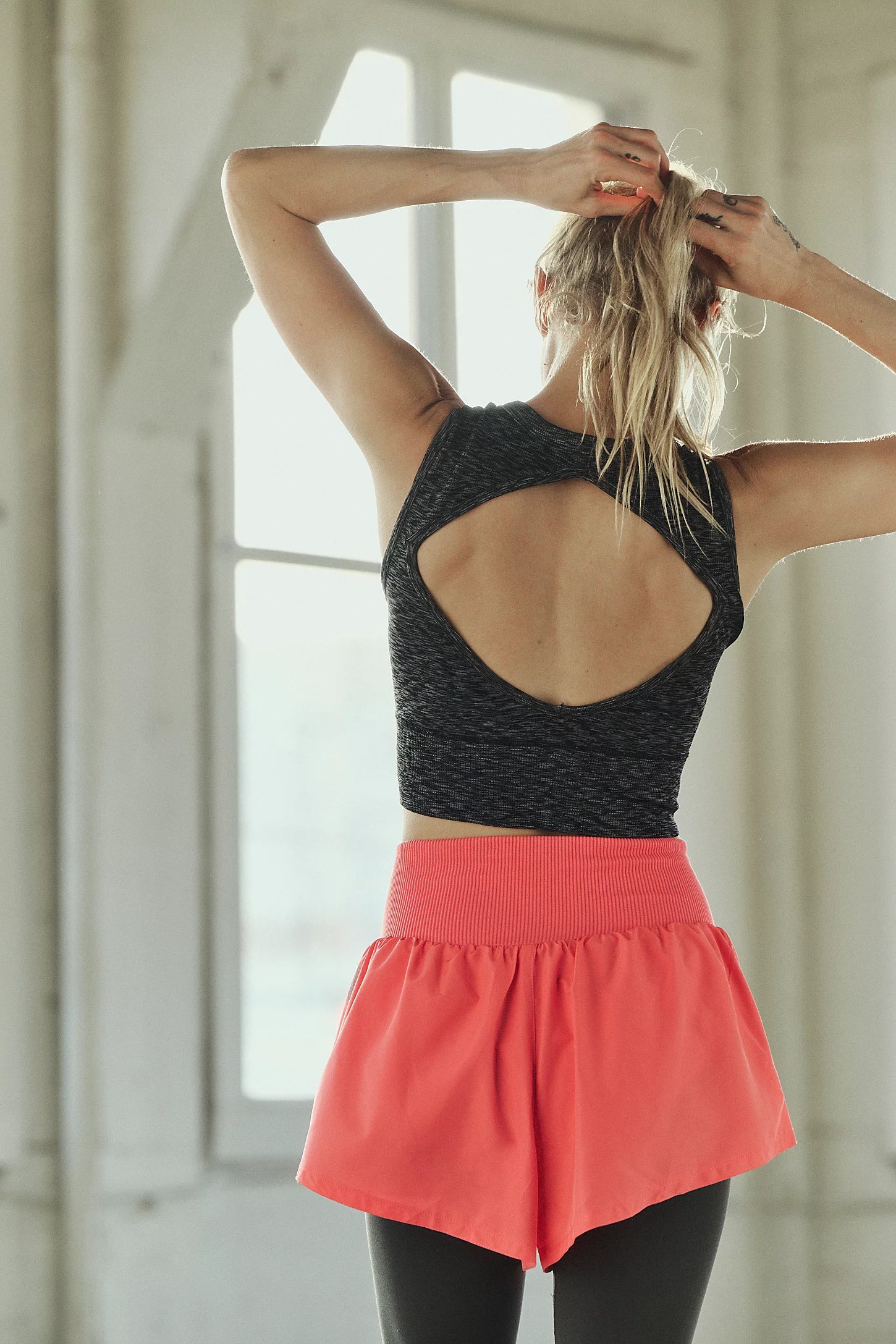 BOUTIQUE FREE PEOPLE CARPE DIEM SHORTS BACK HIBISCUS