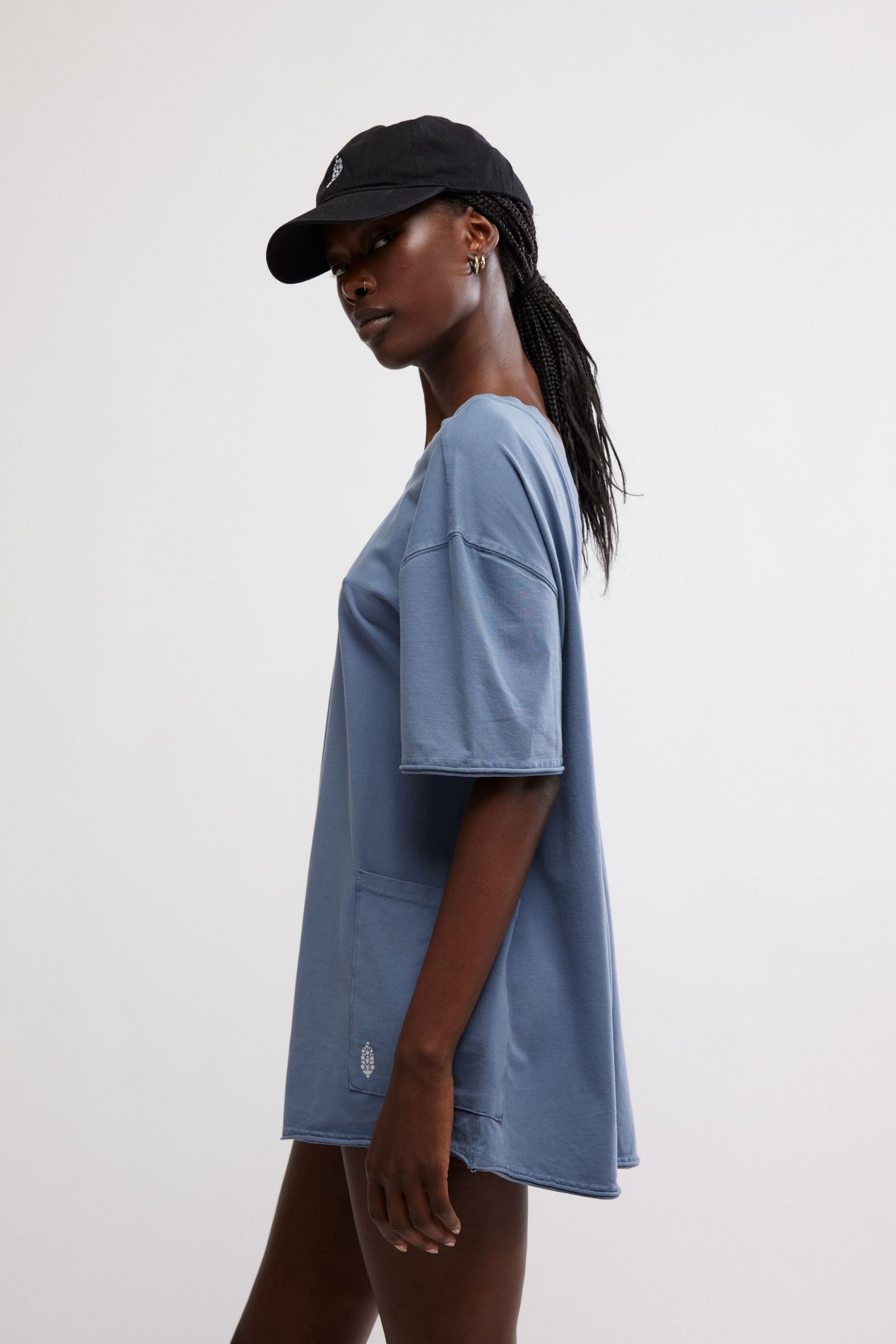 BOUTIQUE FREE PEOPLE HOT SHOT TEE ROMPER SKYLINE SIDE