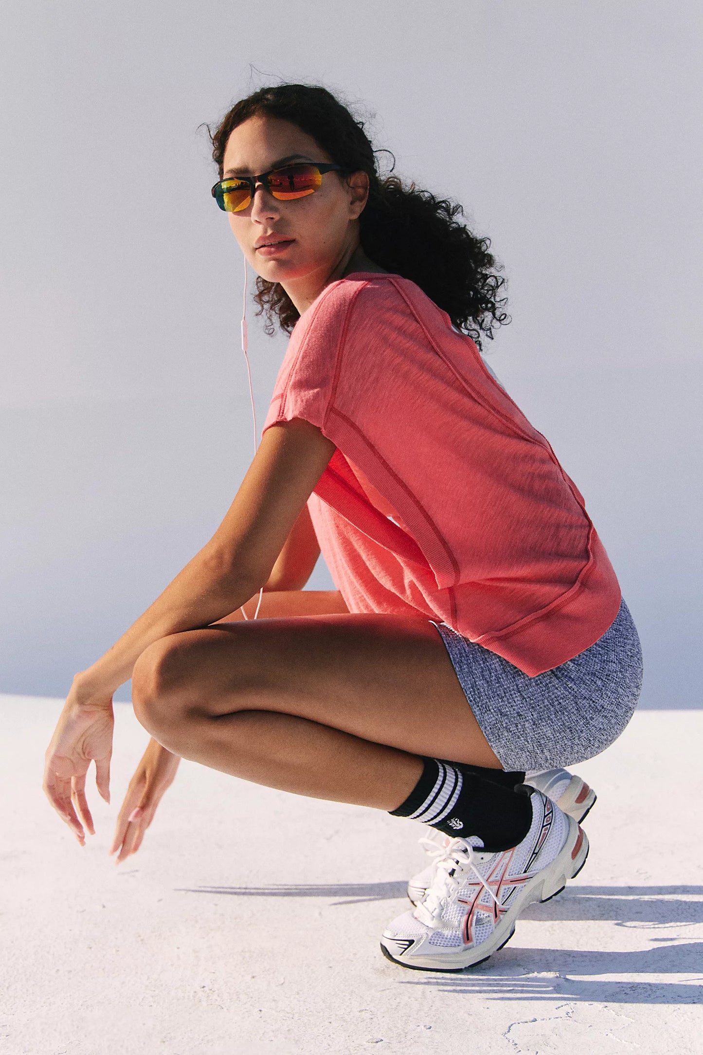 BOUTIQUE  FREE PEOPLE MY TIME TEE SIDE NEON CORAL 