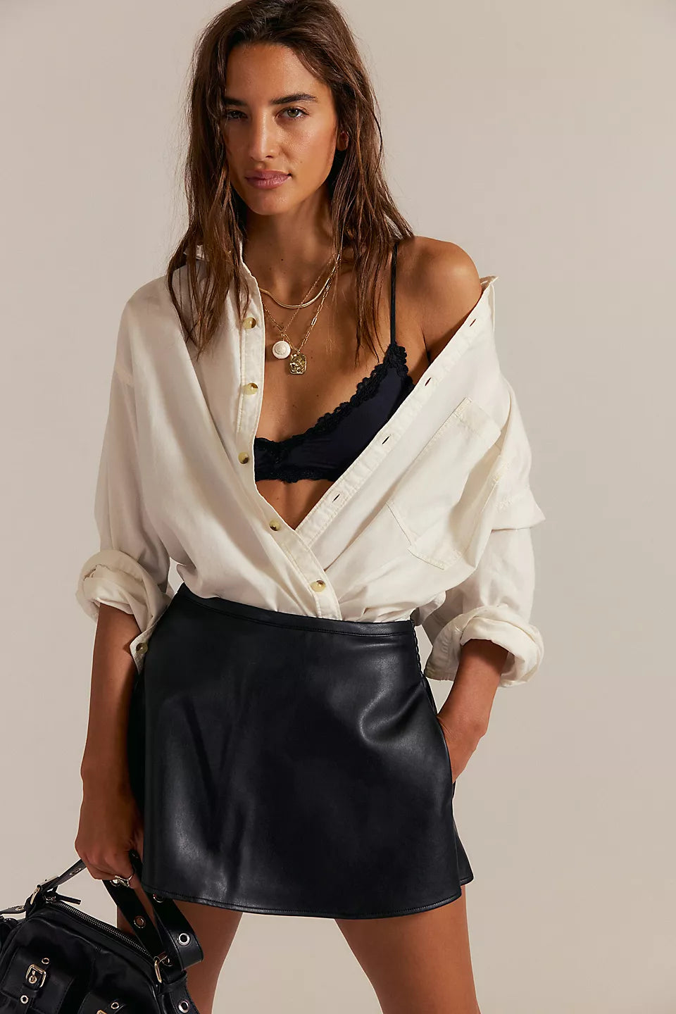 BOUTIQUE FREE PEOPLE PARADISE FOUND VEGAN SKORT BLACK FRONT