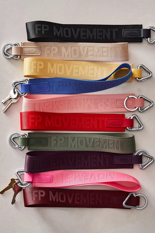 BOUTIQUE FREE PEOPLE THERE IT IS KEYCHAIN 