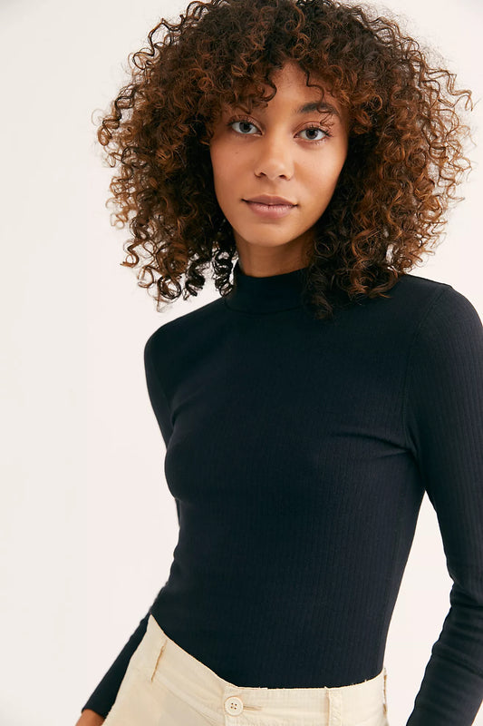 BOUTIQUE FREE PEOPLE THE RICKIE TOP FRONT BLACK 